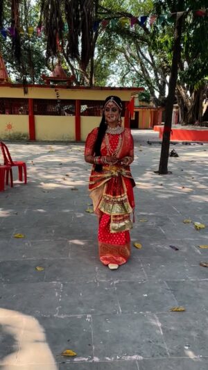 Shubhi Sharma Instagram - Jai mata di beautiful song @anjana_singh_