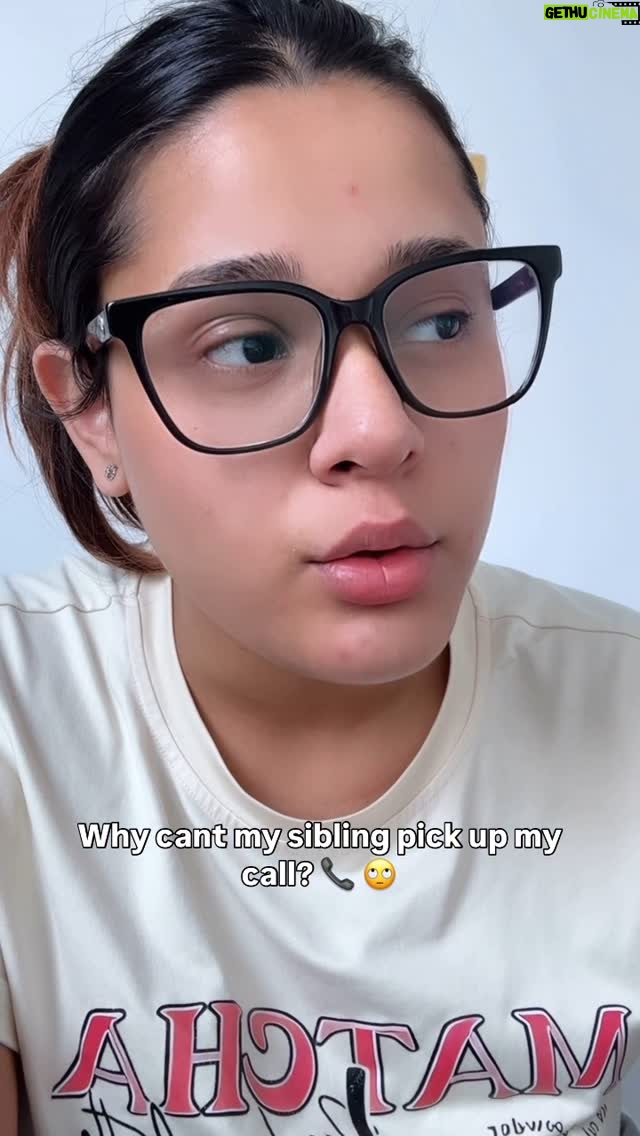 Shubhi Singh - 10.6K Likes - @devishaofficial please call back. Thanks. 
.
.
.
.
#siblings #relatable #siblinghoodlove #rant