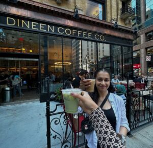 Shubhi Singh Instagram - Life update : Today I completed 2 years of living in this country. Toronto is now home. From not knowing where my own home is I have a home, a great friend circle, best coffee in town, best events, all the hidden spots.
Ghar bana hi liya is desh ko. 🫶🏻♥️
.
.
.
#2yearsincanada #immigrantlife #newlife