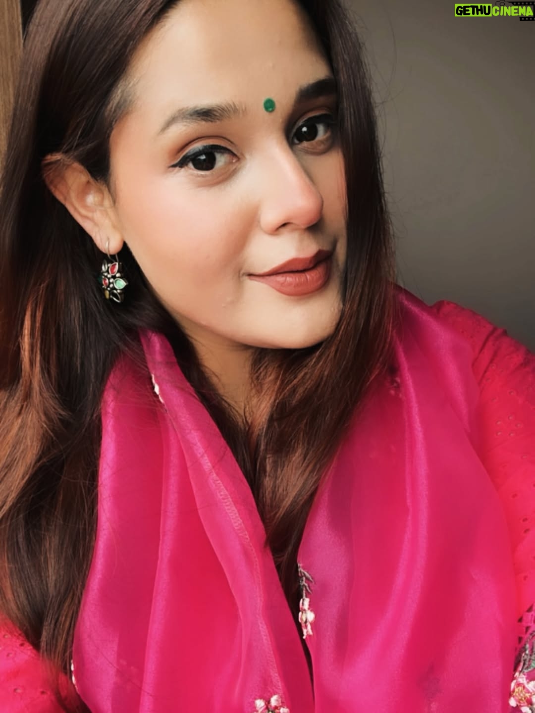 Shubhi Singh - 3.6K Likes - A city older than history, younger than my heart. ❤️ 
Har har Mahadev. 🙏🏻
.
.
.
#kaashi #kaashivishwanath #varanasi #banaras