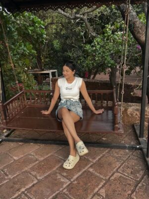Shumayla Shaikh Instagram - Golden hours š¼
#instagood #travel #sunset #explore #look #pose