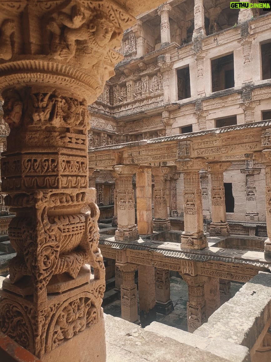 Shweta Basu Prasad - 32.2K Likes - Got a day off after wrapping my film’s shoot and headed straight to Rani Ki Vav, an 11th century architectural wonder! 
.
No 3D, no AI, no machines, just pure genius! 
.
On my way back to the airport, also stopped at the 15th century Rudabai stepwell. Equally stunning! 
.
Yatha drishti.. Tatha Shrishti. Our ancestors were so cool! 
.
#ranikivav #rudabaistepwell #indianarchitecture