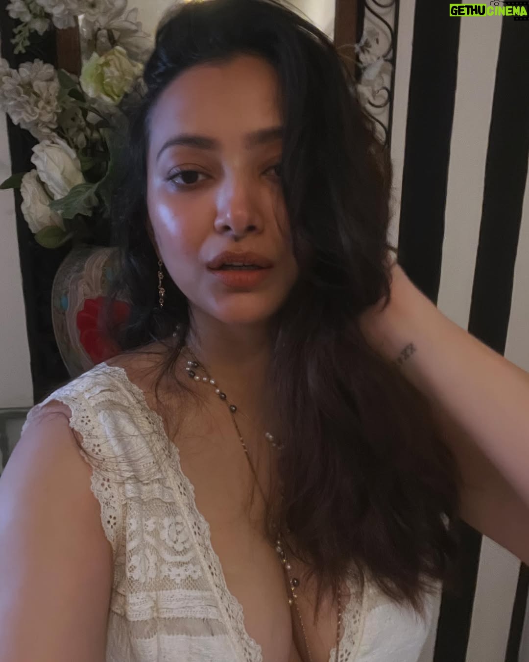 Shweta Basu Prasad - 221.9K Likes - 