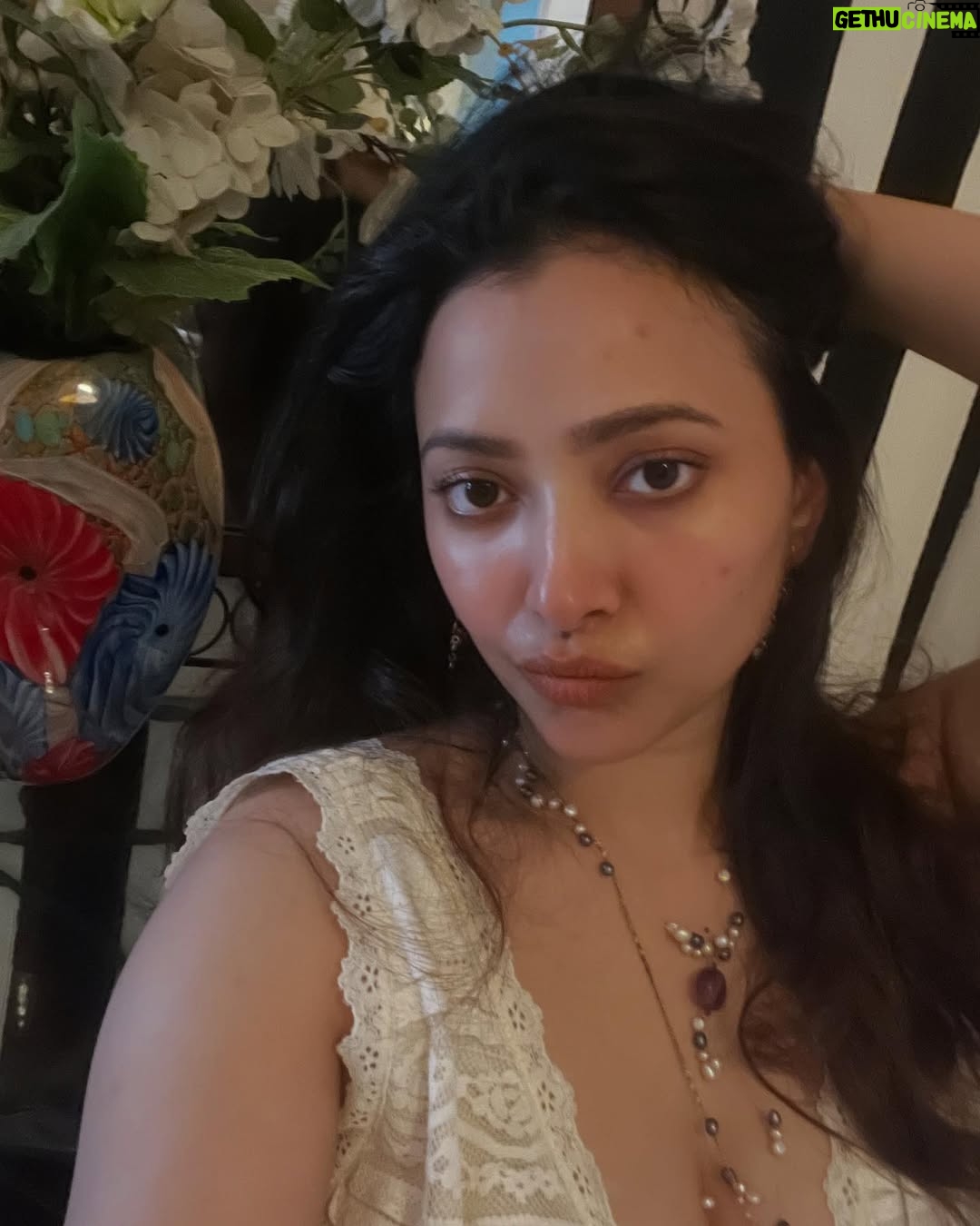 Shweta Basu Prasad - 221.9K Likes - 