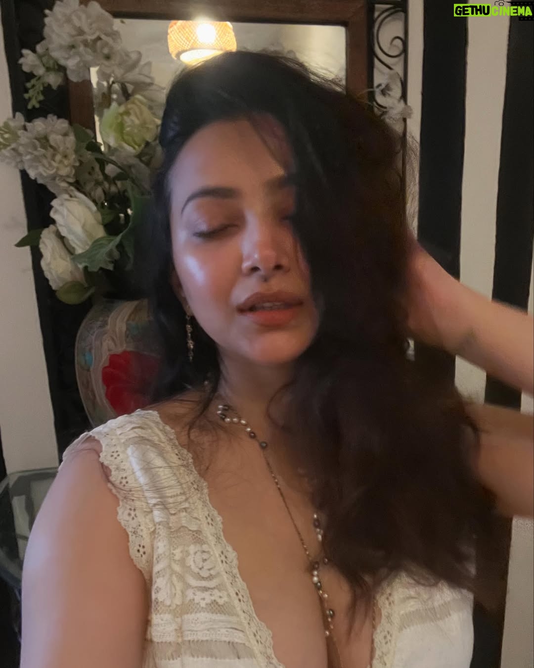 Shweta Basu Prasad - 221.9K Likes - 