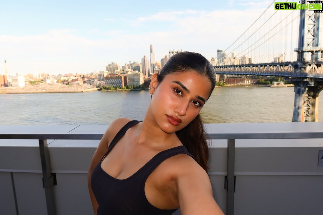 Shweta Bhintade - 10.4K Likes - In girl world