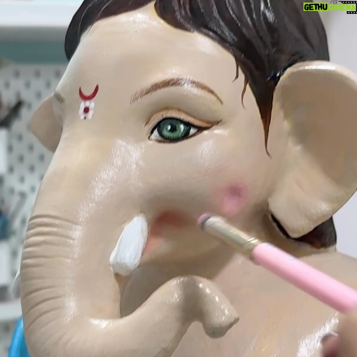 Shweta Mahadik - 161K Likes - Taking blessings, keeping memories! Pudhchya varshi lavkar ya bappa❤️❤️❤️

#ganpatibappamorya