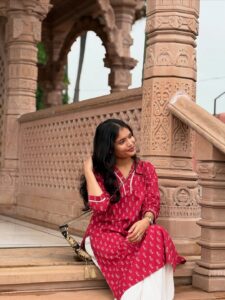 Actress Shweta Poddar HD Photos and Wallpapers July 2025