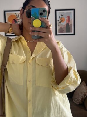 Siddhi Doshi Instagram - A little kindness, a little sunshine—be someone’s yellow ✨💛☺️ #feelingyellow #yellow #blue