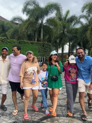 Siddhi Doshi Instagram - When I say I need a break… I mean this 💁🏻♀️fav people, a cozy staycation, spa days & monsoon drives 🌧️🛁🛏️💆♀️❤️🧿🤌🏻😜