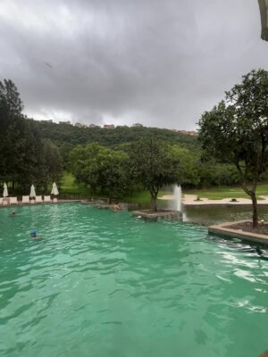 Siddhi Doshi Instagram - When I say I need a break… I mean this 💁🏻♀️fav people, a cozy staycation, spa days & monsoon drives 🌧️🛁🛏️💆♀️❤️🧿🤌🏻😜