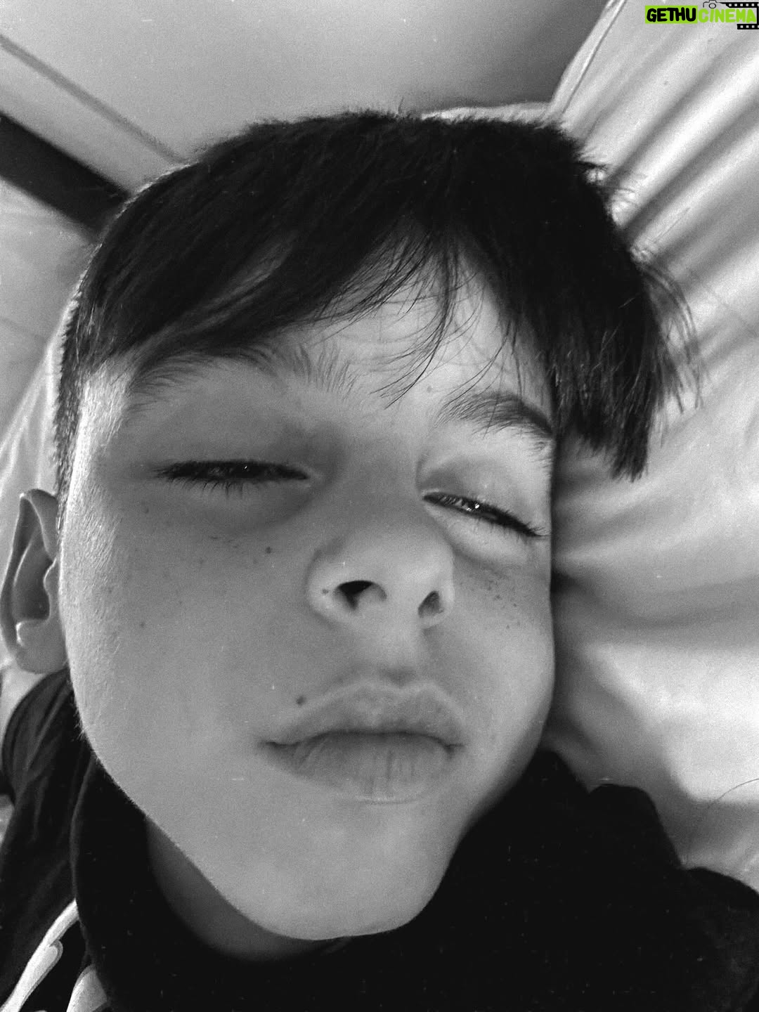 Sienna Belle - 22K Likes - i officially have a teenage brother at home, and it’s weird. i don’t know how to feel. wait. i do! i feel old! 🫠🥲 

the biggest heart you’ll ever know, has a strong sense of justice, fights for what’s right - especially for his loved ones - kind, strong, becoming such a gentleman and even though he’s a fighter… he’s so gentle and full of love! 💛 always wishing you the absolute best in the world ‘cause YOU deserve it! and may you never lose your habit of seeing the beauty and positivity in everything and everyone! your so precious even though you can be a (immense) pain in the butt. 😌♥️ LOVE YOU!!!!!

happy 13th birthday buddy! (holy molly) 😩🤯