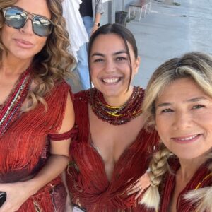 Sílvia Rizzo Instagram - Hoje é o dia da nossa mai nova, poderosa, talentosa @anaguiomar.oficial  PARABÉNS!
Tudo de bom! 🙌🏼🎈🥰