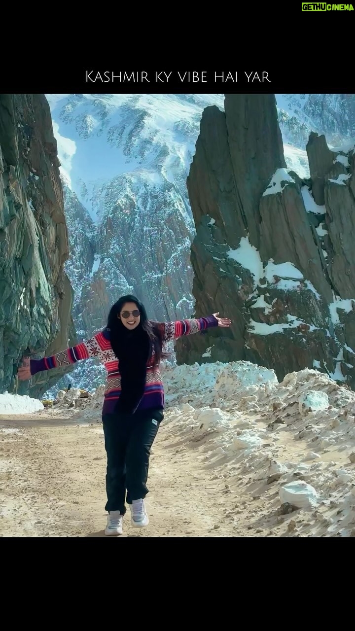 Simar Rajput - 4.8K Likes - Kashmir >>>>>> switzerland 🏔️♥️
.
.
.
.
.
.
#pahad #summer #green #roadtrip #friends #dost #yaari #yaar #trendingreels #trendingsongs #mountains #reelkrofeelkro #reelitfeelit #travelphotography
#winterinkashmir #lovequates #travelblogger #mountainslovers #viralreels