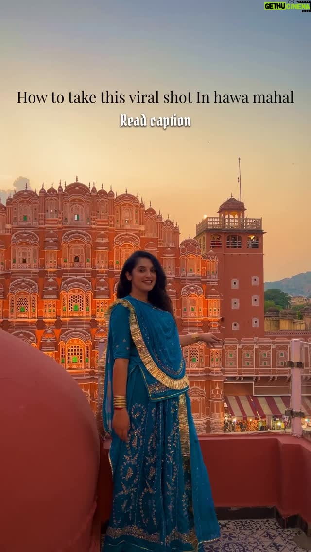 Simar Rajput - 1K Likes - The most viral Jaipur view? Right here at Hawa Mahal! 🌸 But not every café around gives you this exact angle — it’s only from one special rooftop where even Bollywood stars drop by. 👀
Comment “Hawa Mahal” below and I’ll reveal the exact café where everyone takes this iconic shot! 💖

#JaipurDiaries #PinkCityVibes #JaipurTourism #HawaMahal