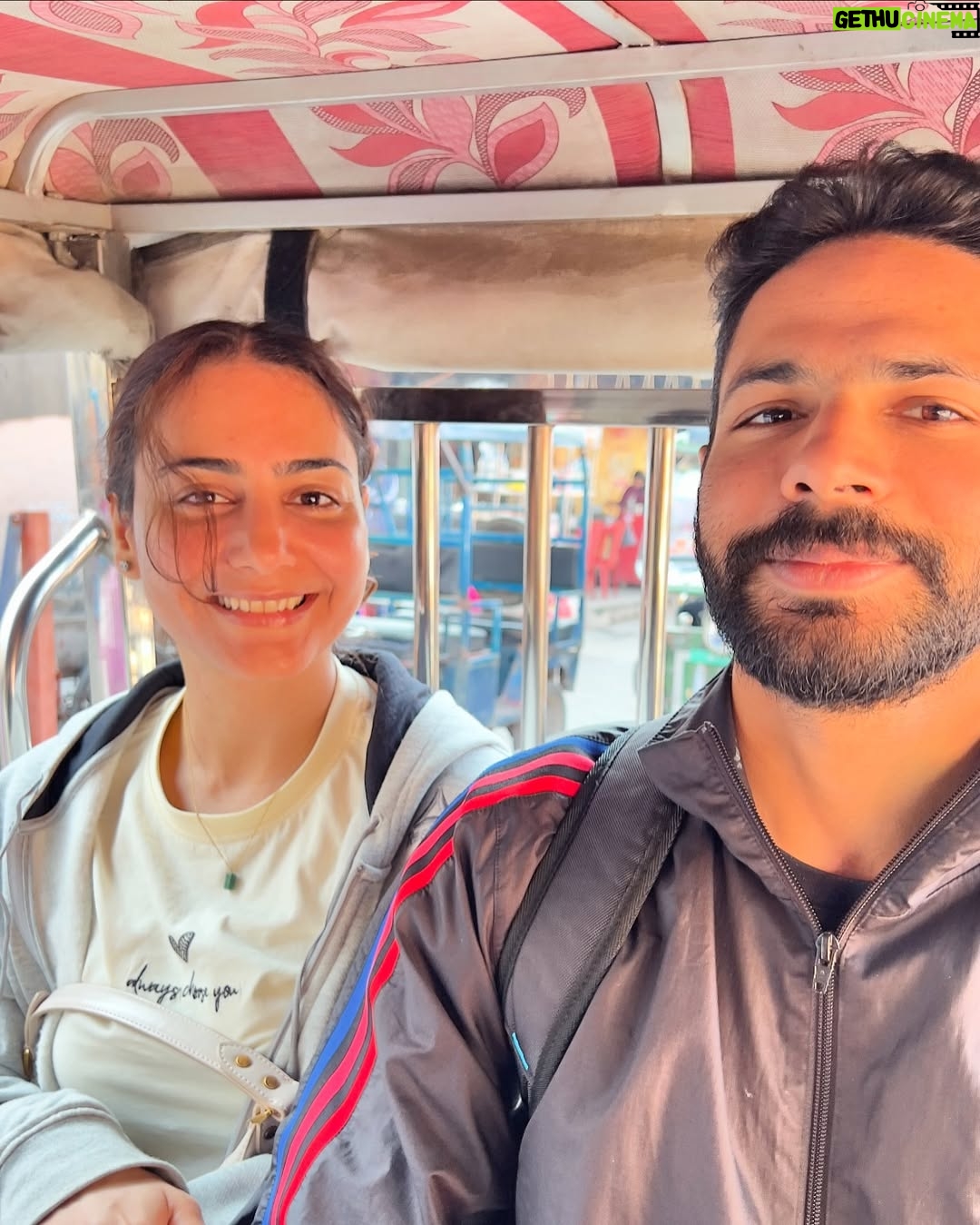 Simmy Goraya - 8.9K Likes - From our blink and miss Amritsar trip 💕.
.
Next stop Uttarakhand ❤️.
