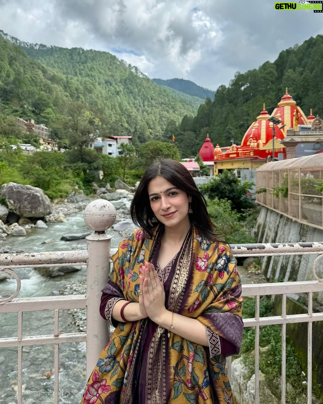 Simran Bawa - 20.9K Likes - सब सुख लहै तुम्हारी सरना । 
तुम रक्षक काहू को डर ना ।।

_
#kaichidham #babaneemkaroli #jaishreeram #hanumanji #templesofindia #beautifulindia