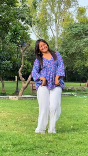 Simran Chantel Instagram - Hawa Chalyo💜
Kurti from : @thekurtishop_
IB : @nixverse ✨