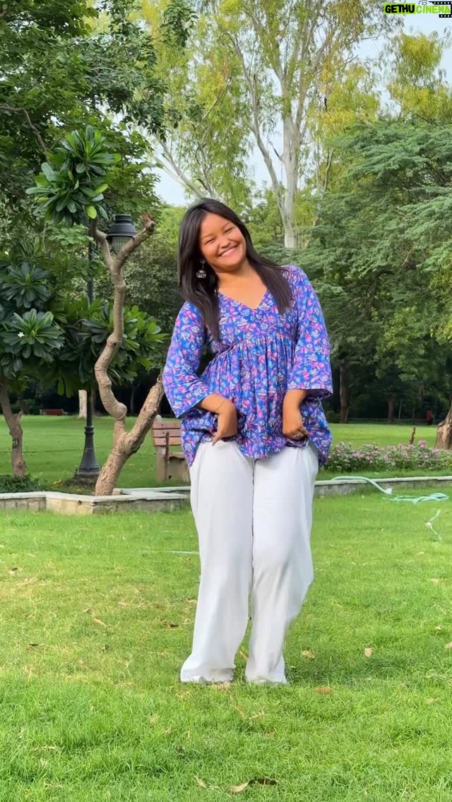 Simran Chantel - 69.1K Likes - Hawa Chalyo💜
Kurti from : @thekurtishop_ 
IB : @nixverse ✨