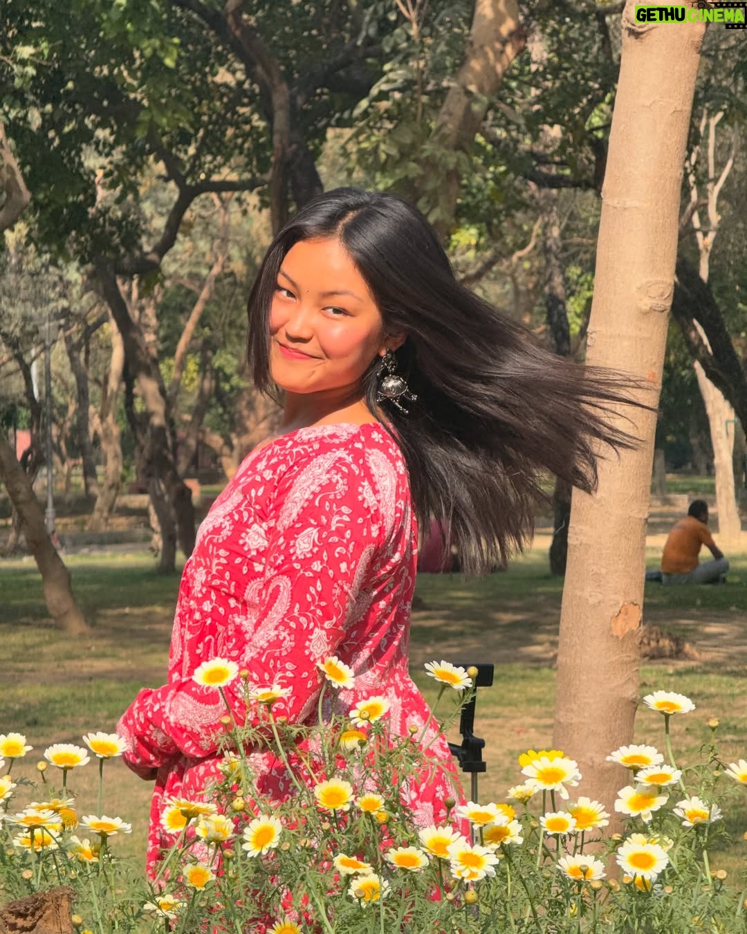 Simran Chantel - 14.7K Likes - 💖🌼