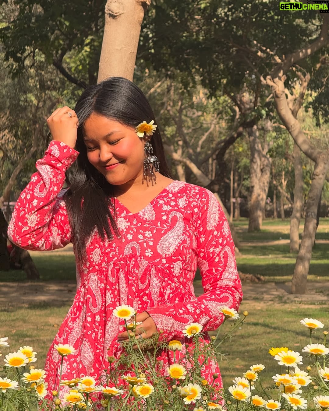 Simran Chantel - 14.7K Likes - 💖🌼