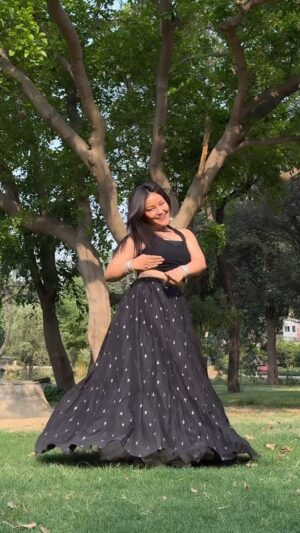 Simran Chantel Instagram - 🌧️
Ib : @rashi_agrwl_ 💖