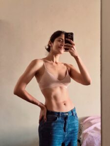 Actress Simran Choudhary HD Photos and Wallpapers September 2025