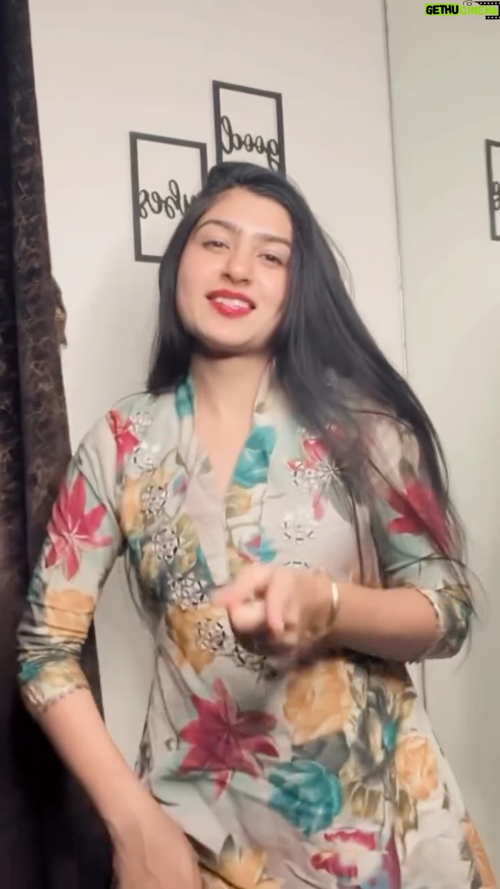 Simran Kaur - 1.6K Likes - Dil da haal 🥹❤️💋
