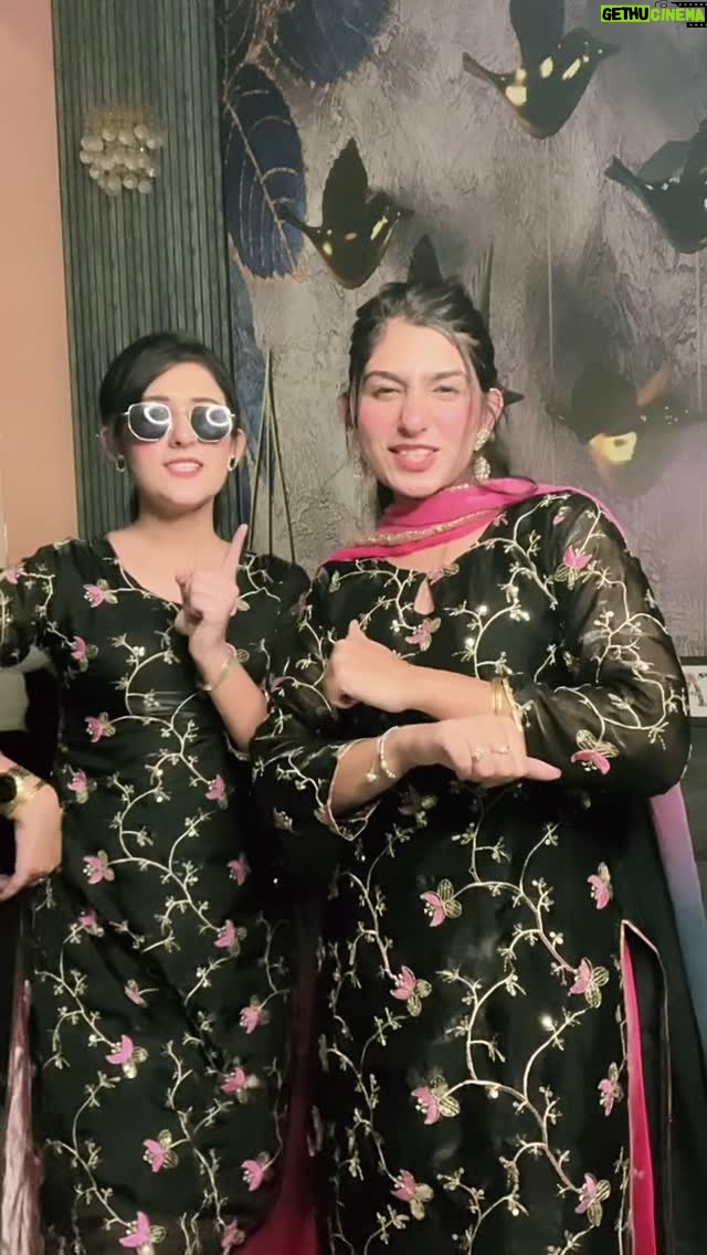 Simran Kaur - 5.2K Likes - Sisters but different personalities 😭✊🏿