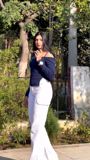 Simran Kaur Instagram - 🤍
@somjeetbatth