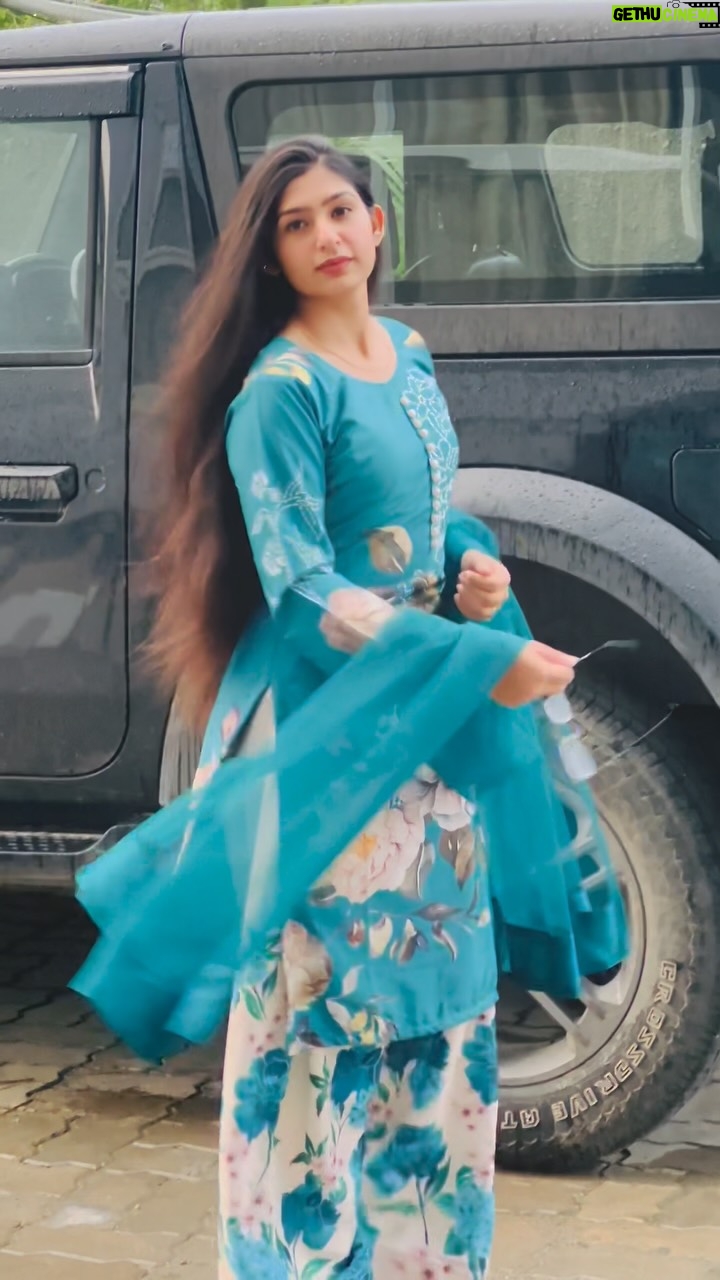 Simran Kaur - 3.4K Likes - Jatt di pasand 🧿