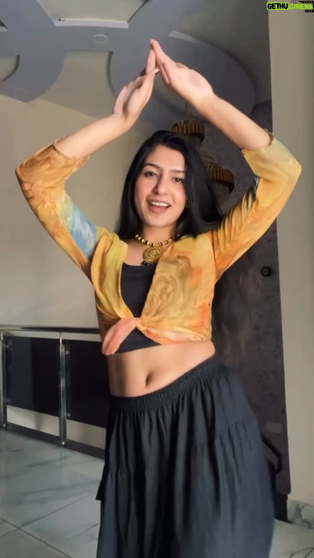 Simran Kaur - 2.8K Likes - Julmi savriya 🙊 !!

#reels #instamood #fyp #navratri