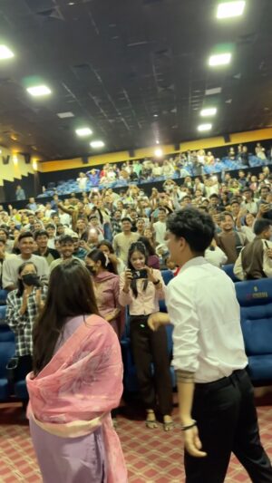 Simran Pant Instagram - Thank you Dhangadhi for showing us so much love❤️ so grateful to be here🙏
Hostel-3 running successful ❤️