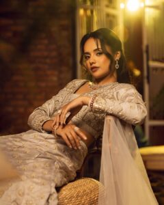 Actress Simran Pant HD Photos and Wallpapers June 2025