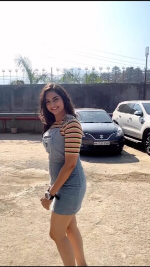 Simran Rawal Instagram - Clearing my drafts😅🥶

#denim #dangri #cuteoutfit #tomboy #outfitideas 
#explore #trend #viral #lovehostel #simranrawal #cuteoutfit #style #trending #fashion #curlyhair #actor #outfitinspo #trendyhairstyle #spain #jassadhillon #fashioninfluencer #mumbai #slowmo #lyrics