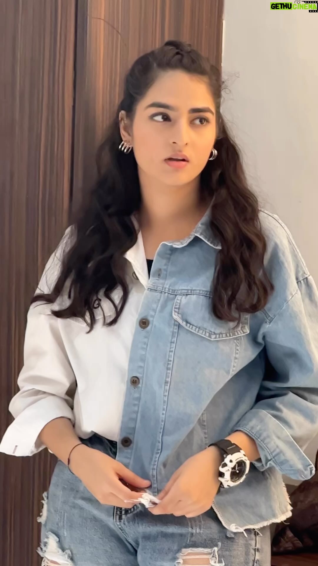 Simran Rawal - 2.4K Likes - Hun jaande hogye 9:45👀🫀

.

#reelsinstagram #reelsindia #reelsviral #reelsinsta #trendingreels #punjabireels #punjabimodel #jattmind #punjabi #fyp #fashion #tomboy #denim #coolfashion