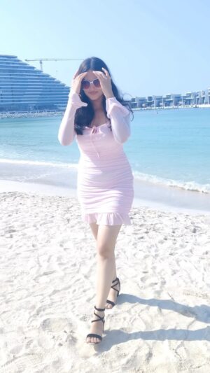 Simran Rawal Instagram - 🐼🤭

#dubai #dubaitrip #dubai🇦🇪 #explore #slowmo #moonrise #trend #viral #fyp #trendyoutfit #downtowndubai #jumeirah #burjkhalifa #cuteoutfit #moonrise #urbanic #reels #jumeriahbeach
 #dubai #marinadubai #marinacruise #style #urbanic #trending #fashioninspo #desertsafari #outfit @urbanic_in