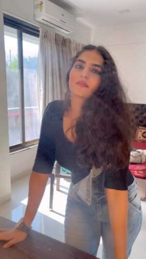 Simran Rawal Instagram - 🌚👀✅

.
#explore #trend #viral #fyp #trendyoutfit #downtowndubai #burjkhalifa #cuteoutfit #urbanic #zara #fashion #zara #hm #style #trending #fashion #dubaidesert #fashioninspo #desertsafari #outfit #fashionblogger #urbanicsquad #style #fashioninfluencer
#mumbai #mumbaiinfluencer #simranrawal