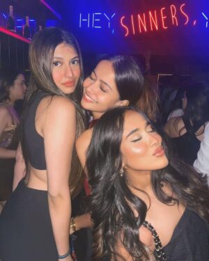 Simrat Sokhi Instagram - If you’re my best friend your name better start with M