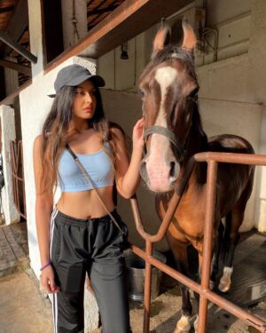 Simrat Sokhi Instagram - wanna go for a ride? 🎠