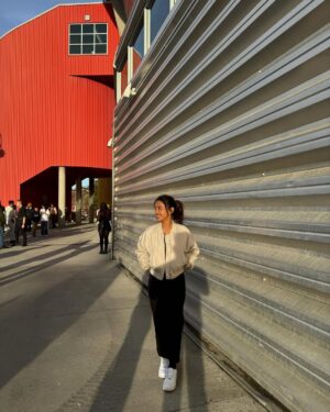 Simrella Lama Instagram - 🤎🩶