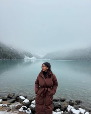 Simrella Lama Instagram - Finding beauty in every corner 🤍 #banff #1octubre