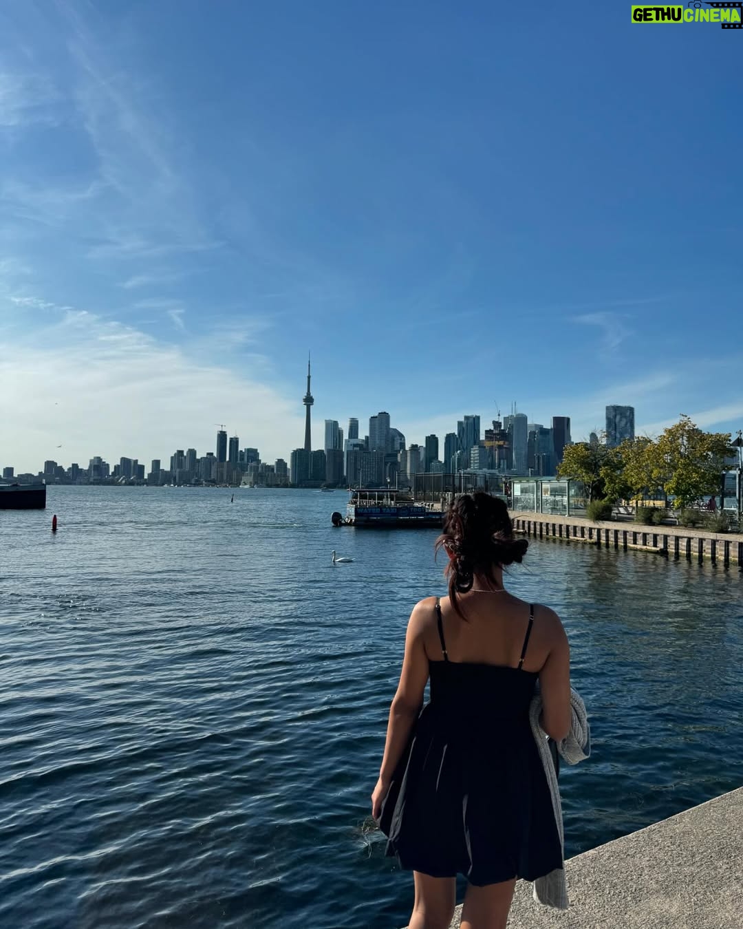 Simrella Lama - 9.4K Likes - In love with Toronto’s vibes.🤍🫢