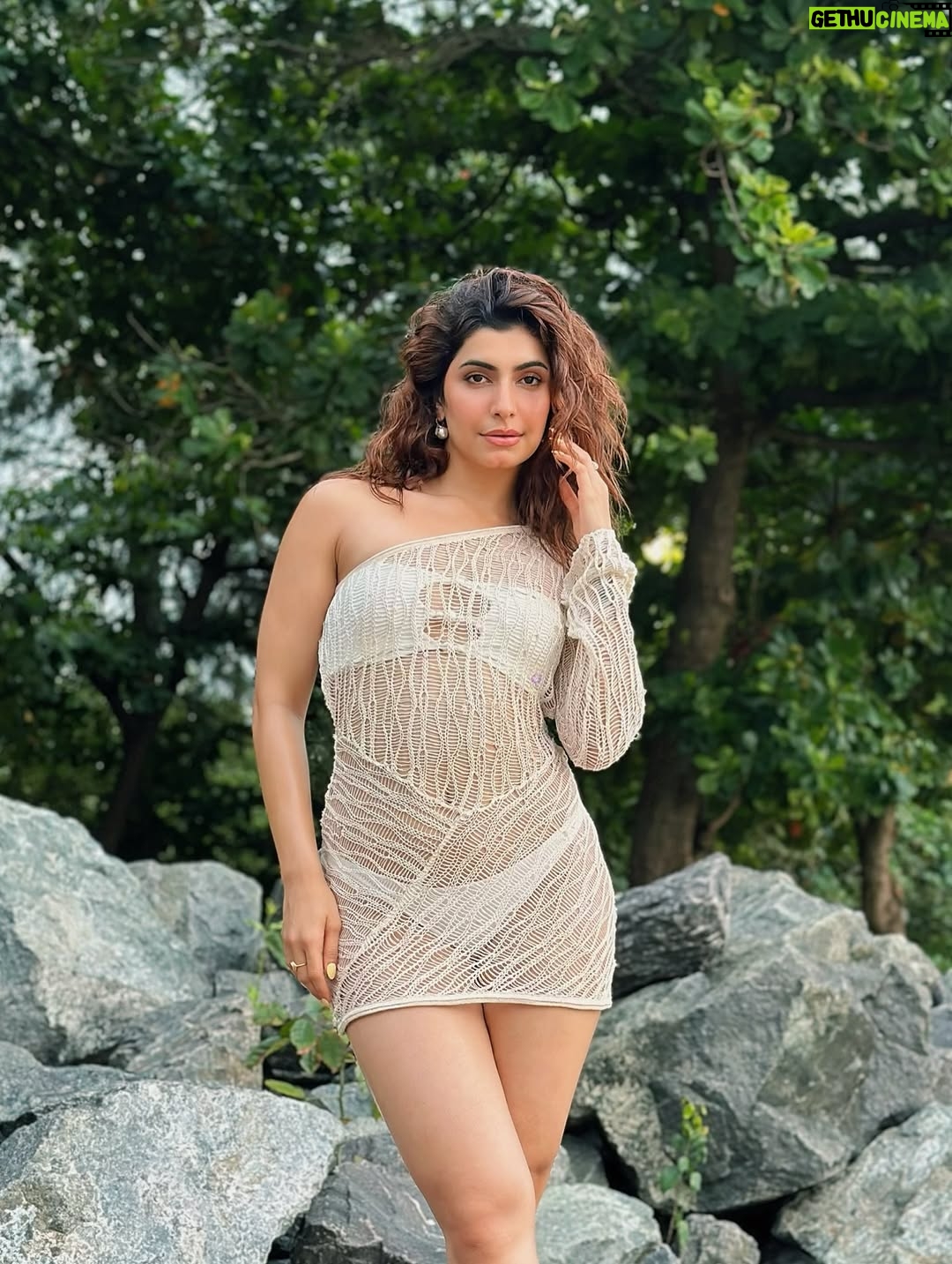 Simrithi Bathija - 2.7K Likes - To the divine, mischievous spark in you🤍💫 

.

.

.

#nature #naturegirl #loveyourself #serenity #missingsummer #summer #summerfeeling #summerstyle #divine #beachwear #ootd #ootdfashion #fyp #explore #simrithibathija