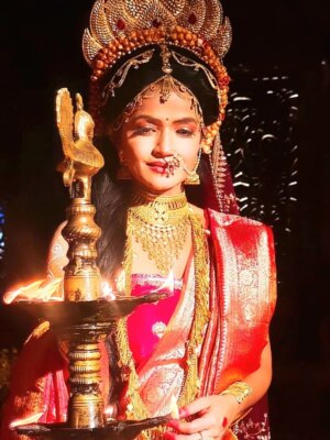 Siyaa Patil Instagram - @siyaapatilofficial as #devisaghya mata #chhaya 👍😇💖 #veerhanuman_25 #veerhanuman❣️🙏 
📿🤍

Om suryadevay nmh🫶✨️🚩📿@dhaniksh_dadhich01 
@dhaniksh_dadhichfp @dhaniksh_dadhichfp @kiaan_278 @veerhanuman_official @veer.hanuman.official @anant.dadhich 
@univesreofveerhanuman @shrimad__ramayan__official__ lakshmi_ghalot_3 @shrimadramayan_tamil @veer_hanuman_._143 @veerhanumanofficial453 @shrimadramayanedits 
📿🤍

#veerhanuman_25 #veerhanuman❣️🙏 #veerhanumanonsonysab #lakshman #dhaniksh #dhanikshdadhich #shriram #jayshriram #jayhanuman #veerhanumanaatibalvana♥️♥️♥️♥️🔥🔥🔥🔥💯💯💯 #jaybajrangbali😇🙏🕉️ #reelsinstagram #reels #reelitfeelit #viralreels #virel #viralvideos #instagood #intagram #popular #favouriteserial #mythology #instalike #explore #trendingreels 
📿🤍

🍂🚩📿🔱🤗