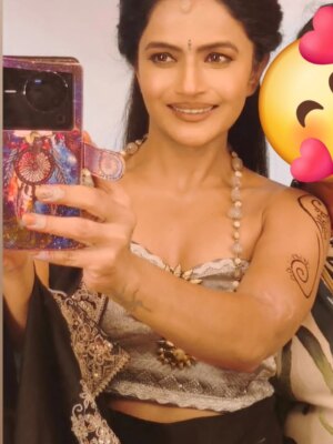 Siyaa Patil Instagram - @siyaapatilofficial as #devisaghya mata #chhaya 👍😇💖 #veerhanuman_25 #veerhanuman❣️🙏 
📿🤍

Om suryadevay nmh🫶✨️🚩📿@dhaniksh_dadhich01 
@dhaniksh_dadhichfp @dhaniksh_dadhichfp @kiaan_278 @veerhanuman_official @veer.hanuman.official @anant.dadhich 
@univesreofveerhanuman @shrimad__ramayan__official__ lakshmi_ghalot_3 @shrimadramayan_tamil @veer_hanuman_._143 @veerhanumanofficial453 @shrimadramayanedits 
📿🤍

#veerhanuman_25 #veerhanuman❣️🙏 #veerhanumanonsonysab #lakshman #dhaniksh #dhanikshdadhich #shriram #jayshriram #jayhanuman #veerhanumanaatibalvana♥️♥️♥️♥️🔥🔥🔥🔥💯💯💯 #jaybajrangbali😇🙏🕉️ #reelsinstagram #reels #reelitfeelit #viralreels #virel #viralvideos #instagood #intagram #popular #favouriteserial #mythology #instalike #explore #trendingreels 
📿🤍

🍂🚩📿🔱🤗