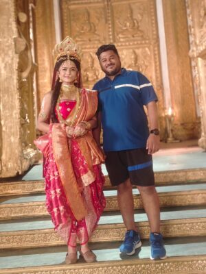 Siyaa Patil Instagram - It was truly a wonderful experience working with you, @itssuumit Sir. I have learned so much under your direction, and I genuinely admire your way of guiding and bringing out the best in your actors. I sincerely hope I get the opportunity to work with you again in the future.🙏🌠

Also, a heartfelt thank you to @amolsurve1 Sir for casting me in this role and giving me the chance to be part of this project.🙏❤️
Thank you.

#VeerHanuman #SwastikProductions #OnSetDiaries #Gratitude #LearningAndGrowing #ActorLife #LokuSir #KamalSir #SonySAB #MustWatch #MyJourney #VeerHanumanDirectors