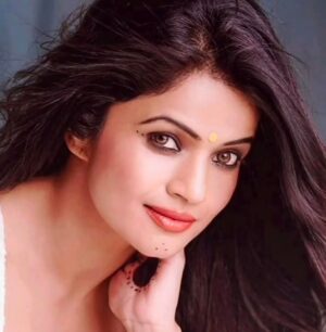 Siyaa Patil Instagram - 🩶