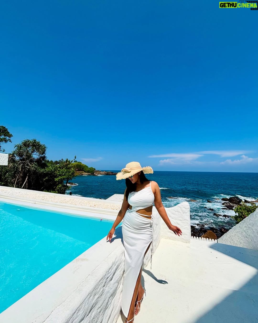 Sneha Gupta - 105.8K Likes - WEARING WHITE LIKE IT’S MY SUPER POWER..
.
.
.
.
#white #dress #srilanka #colombo #view #talallabeach #island #love #the #vibe #insta #instafit #instagram #instamood #instagood