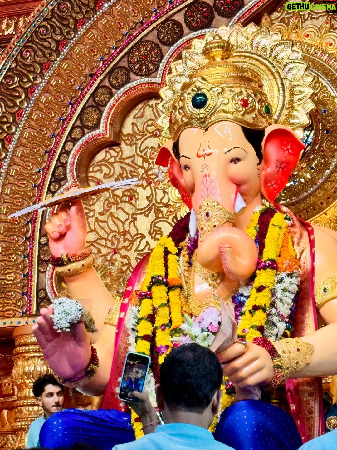 Sneha Wagh - 99.4K Likes - Lalbaug cha Raja 
Ganesh Gulli Mumbai Cha Raja 
🪷
.
.
.
Radhe Radhe 
Ganpati Bappa Morya 
.
.
.
@apaapisarees 
.
.
.
Makhanchor , Sneha Wagh , Ganesh Utsav 2025 
#snehawagh #mymakhanchor #ganpatibappamorya #laalbaugcharaja #ganeshgalli #mumbaicharaja #lalbaughcharaja #mumbai #mumbaikar #ganeshutsav